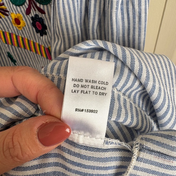 Embroidered Maxi Dress - Picture 7 of 8